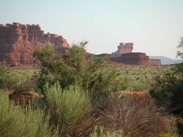 scenery in southeastern Utah, looking west
